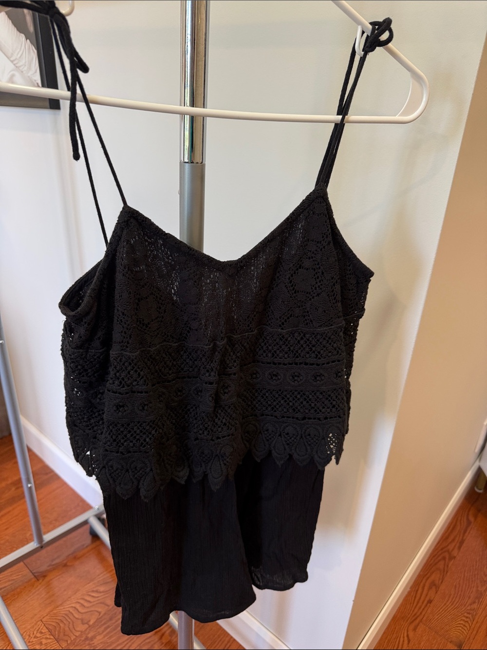 Lace-Trim Black Spaghetti Strap Women's romper